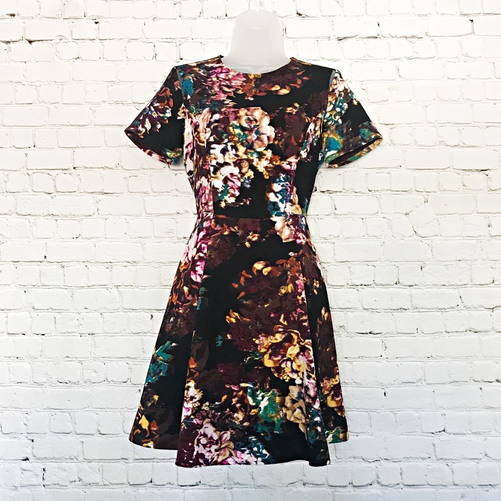 Vintage Style cold shoulder Dress